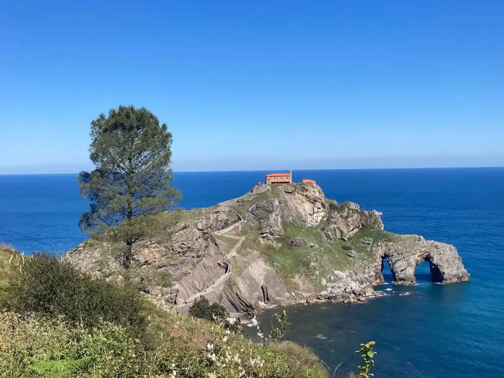 san-juan-de-gaztelugatxe-panoramica