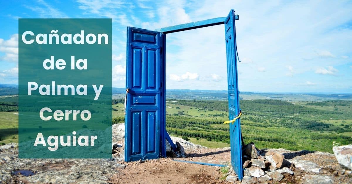 puerta azul en el Cañadon de la Palma y Cerro Aguiar